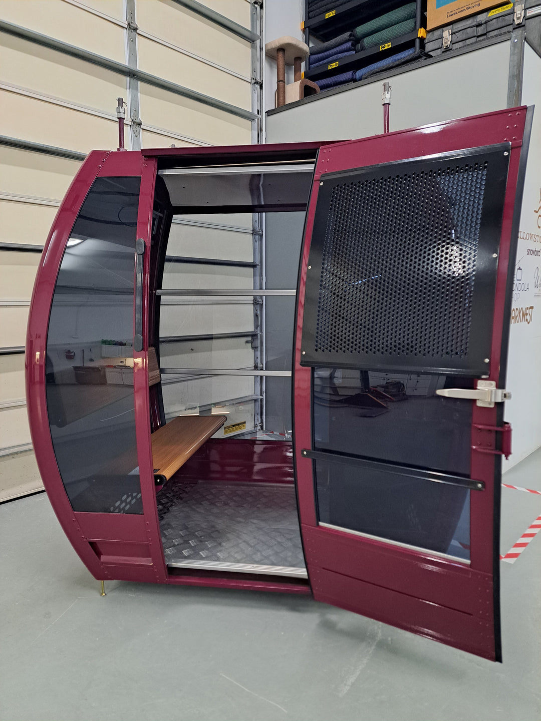Terra 4 - Claret Red