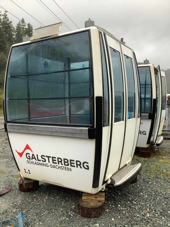 Fixed-grip pulse/group gondola system