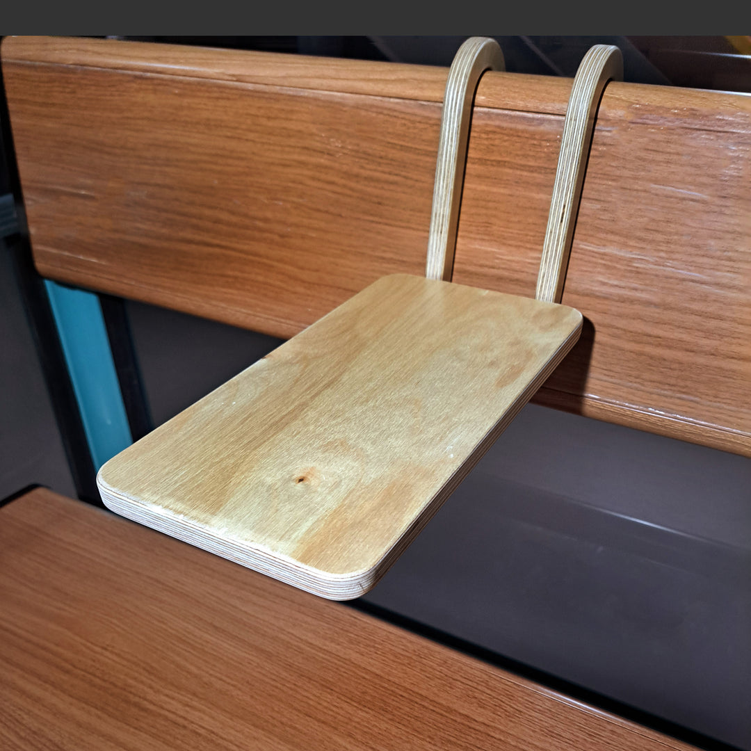 Removable wooden shelf
